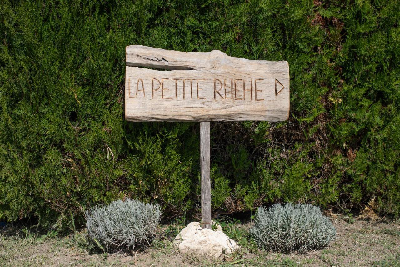 La Petite Ruche, 1 Bedroom Gite In The Luberon Apt Exterior foto